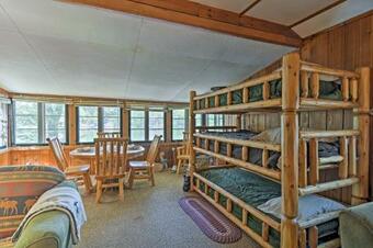 Waterfront Lake Cabin With Boat Dock, Fire Pit And Kayaks