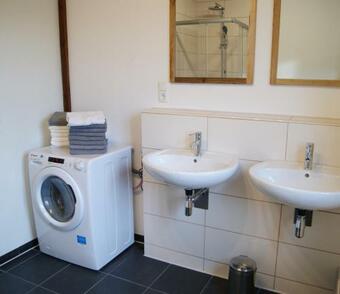 Apartamento Fewo Laternenstube Mit Gro�em Familienbett F�r 2 Erw Und 6 Kids Bei Dresden