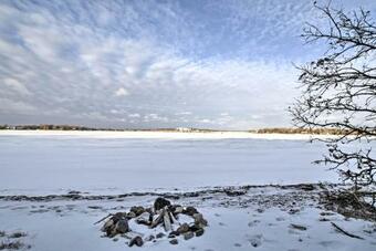 Lake-view Kimball Cabin With 10 Acres And Private Beach