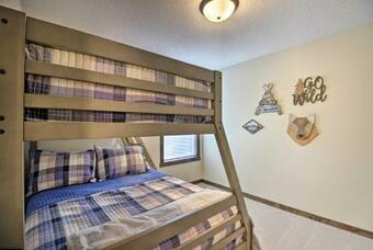 Contemporary Gull Lake Resort Townhome Boat Slip!