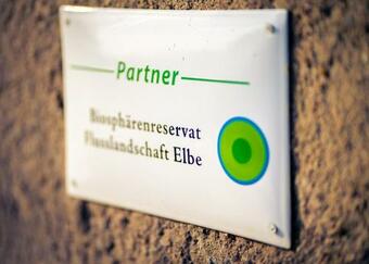 Hotel Gutshaus Volzrade B&B