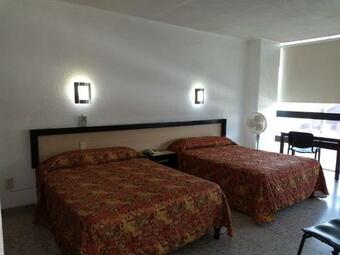 Hotel Comfort Suites Clinton