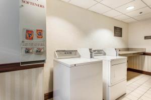 Hotel Comfort Suites Woodstock