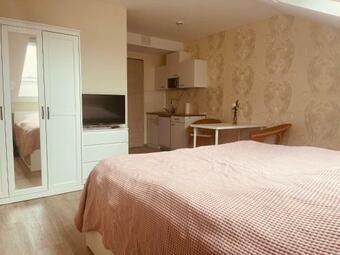 Doppelzimmer Mit Dusche Und Minik�che