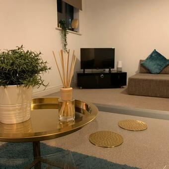 Apartamento Best Price! Free Parking - Smart Tvs - Large Flat - White Star Place