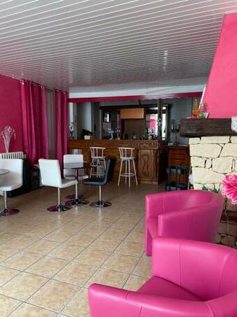 Hostal La Cigale