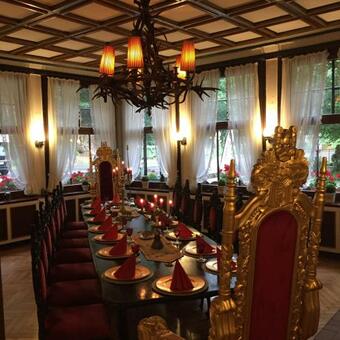 Hotel K�nigreich Romkerhall