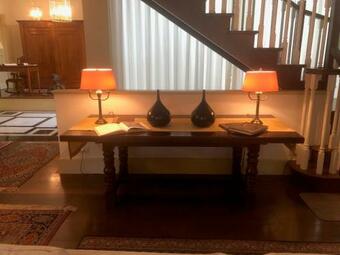 Villa Green Hill Property