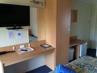 Motel Sovereign Inn Cowra