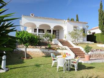 Holiday Home Urb. Cotomar C/ Tulipan 5 Rincon De La Victoria