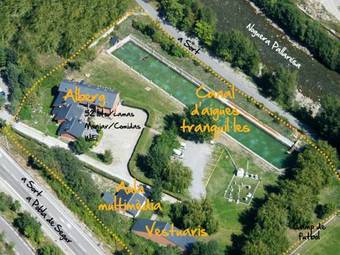 Alberg Escola De Pirag�isme De Sort