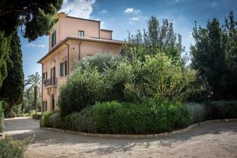 Hotel Relais Villa Lanzirotti