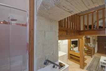 Apartamento Right House - Small Garden In Old Town - Historical Castle District