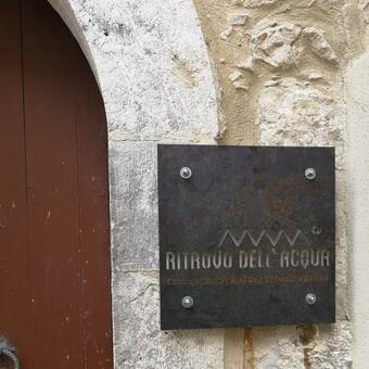 Ritrovo Dell'acqua _ Efesto