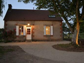 G�te Agonges, 3 Pi�ces, 4 Personnes - Fr-1-489-36