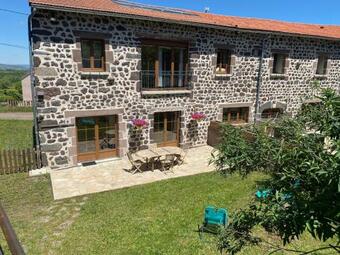 G�te Saint-christophe-sur-dolaison, 4 Pi�ces, 8 Personnes - Fr-1-582-284