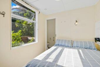 Relax On Rodney - Te Horo Beach Holiday Home