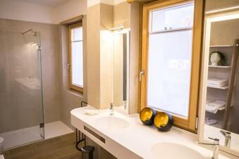 Hostal Maison Lir� - Camera Le Vette