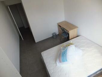 Un Endroit Parfait Pour Y Passer Des Nuits