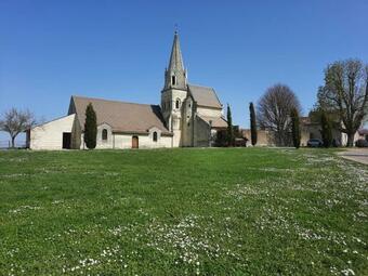 Maison Chaleureuse-grand Jardin-proche Saumur