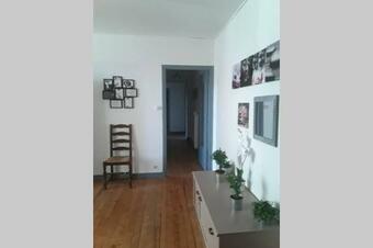 Apartamento Appartement Chaleureux De 82m2 Proche De Vulcania