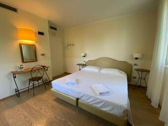 Hotel Villa Pepoli Country House