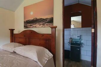 Albergue Los Pinos De Torio