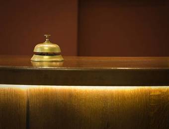 Winzerhotel V�hringer