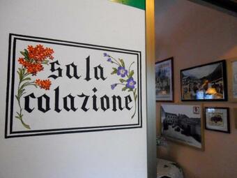 Hostal Garni Al Barance