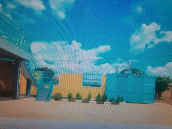 Hostal Francis Guest House