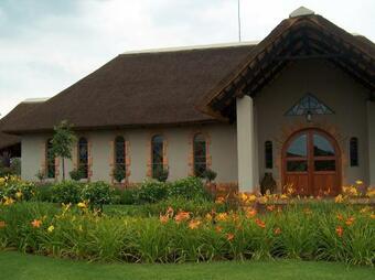 Hostal Grasslands Conference And Wedding Venue