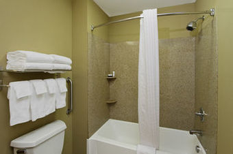 Hotel Candlewood Suites Norfolk Airport