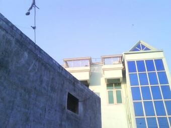 Hotel Alveera