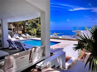 Clifton Yolo Spaces - Clifton Sea View Apartments