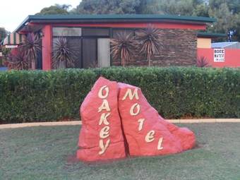 Oakey Motel