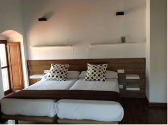 Apartamentos Tur�sticos Rincones Del Vino