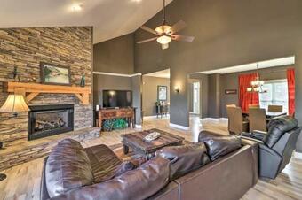 Secluded Flippin Home Less Than 2 Mi To White River!