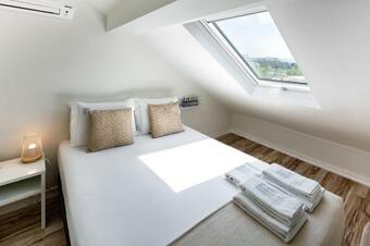 Hostal Jr Studios & Suites I Rius I