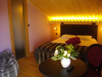 Bed & Breakfast Chalet Le Paret