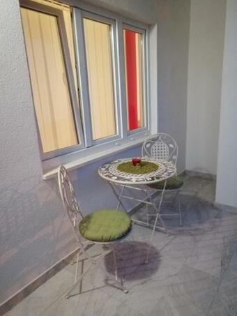 Cosy Apartment Road A6