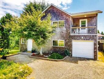 Peaceful Bayside Sanctuary