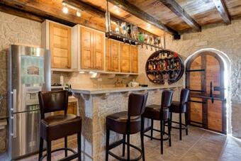 Holiday Home Mateovi Dvori