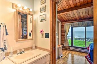 Waterfront Sekiu Escape, 9 Mi To Neah Bay