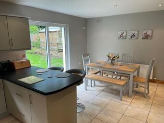 Beautiful Four Bedroom Detached House