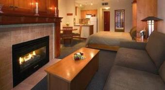 Hotel Pan Pacific Whistler Mountainside