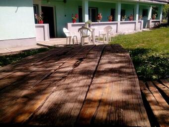 Kamilla Vend�gh�z