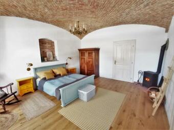 Apartamento 400 �ves H�z Vend�gh�z