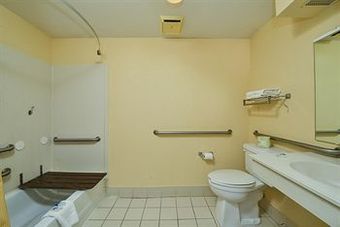 Hotel Americas Best Value Inn Evansville East