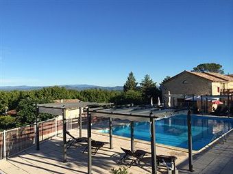 Mont Bouquet Lodge & Activity Center