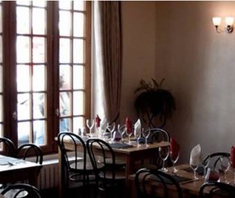 Hostal Le 7 Auberge & Restaurant